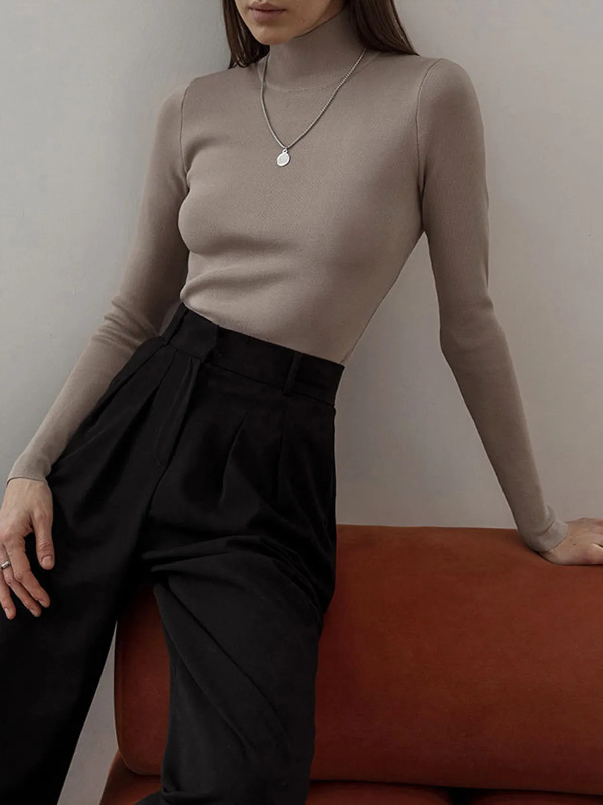 Everyday Long Graceful Sleeve Knit Top