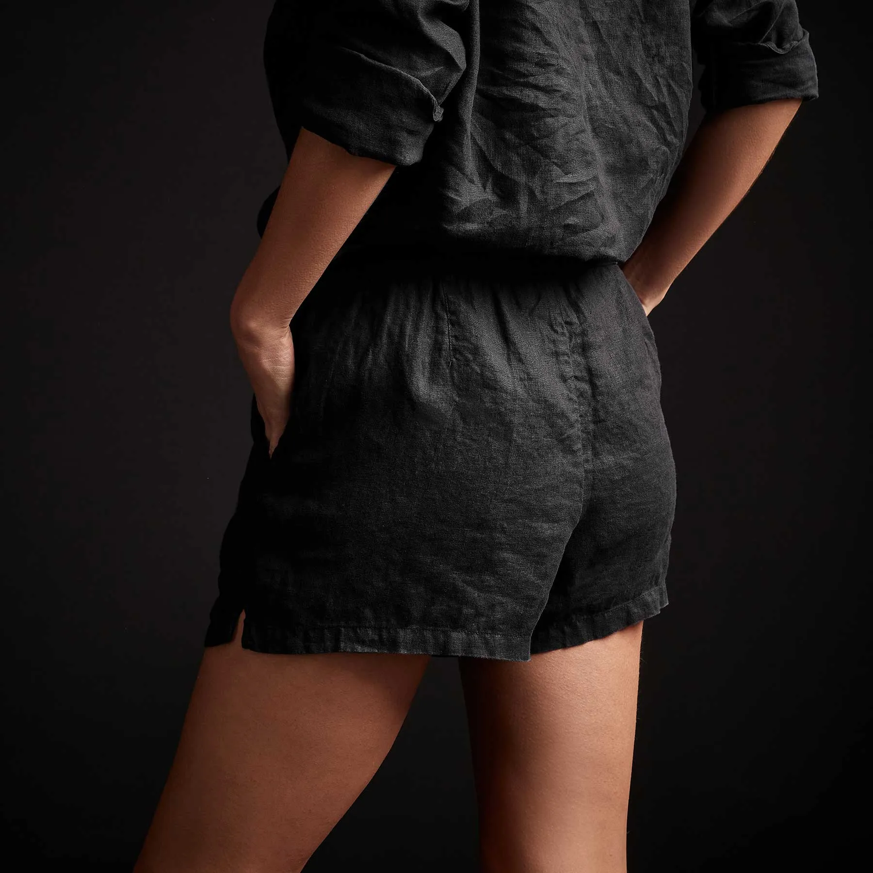 Lightweight Linen Short - Black