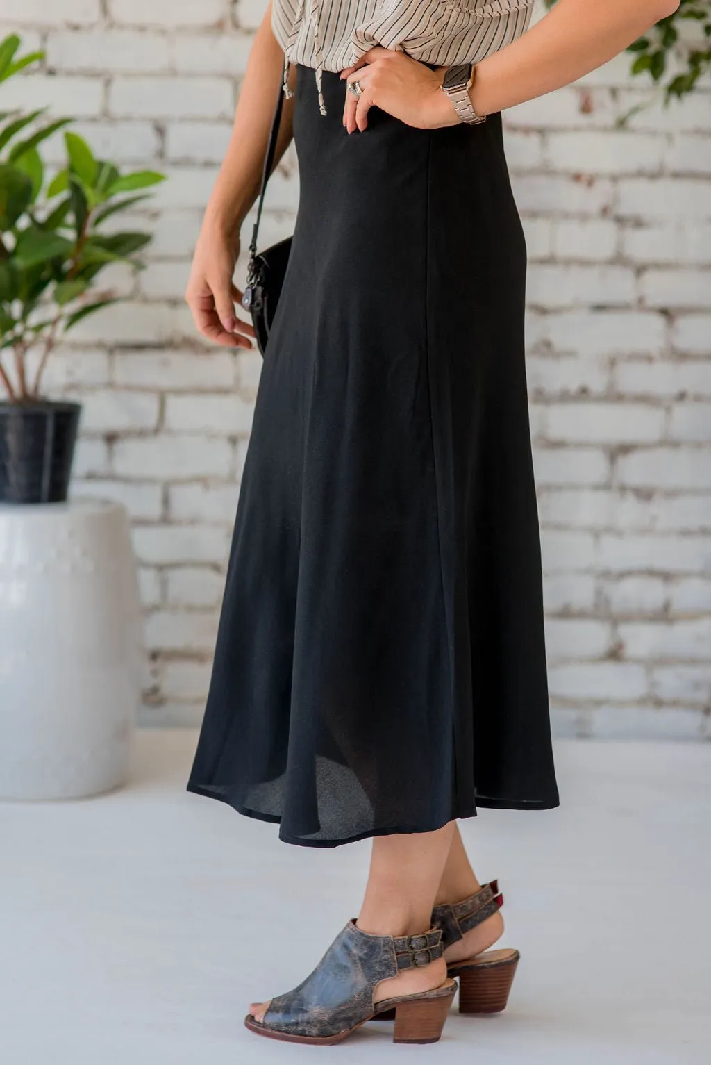 Lightweight Midi Skirt