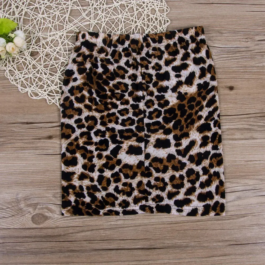 LVSANW 2019 Sexy Women Fashion Leopard Print Sexy Mini Skirt Pleated Seamless Stretch Tight Business Slim Pencil Mini Skirts