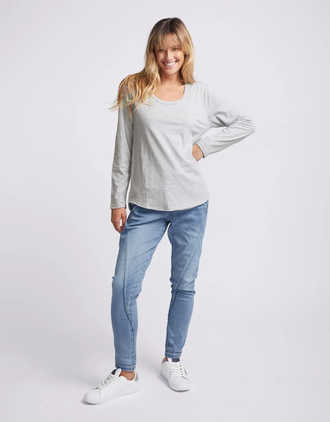 Original Round Neck Long Sleeve T-Shirt - Snow Grey