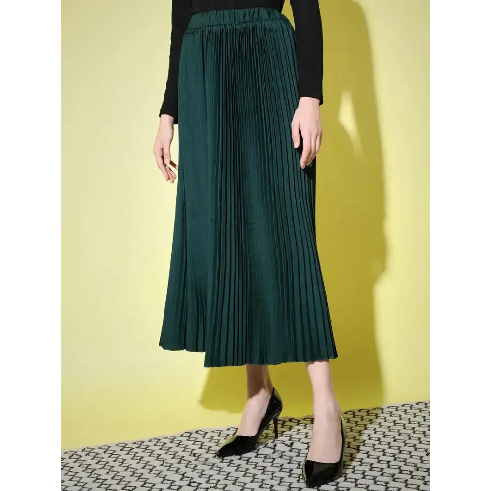 Stylish Fancy Crepe Solid Pleated Skirts For Women